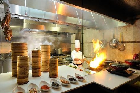 DoubleTree by Hilton Gurgaon-New Delhi NCR: Asia Alive - Live Show Kitchen Live Kitchen Restaurant, Show Kitchen Restaurant, Chinese Restaurant Design, Modern Chinese Restaurant, Open Kitchen Restaurant, Show Kitchen, Restaurant Kitchen Design, Bistro Kitchen, Cooking Restaurant