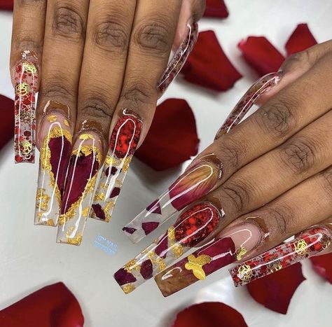 Nails With Rose Petals, Rose Petal Nails, Petal Nails, Red Rose Petals, Stitch Drawing, Long Acrylic Nails Coffin, Pink Acrylic Nails, Romantic Roses, Acrylic Nails Coffin