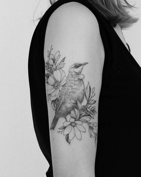 France Tattoo Ideas, Bird Flower Tattoo, Tattoo Planning, France Tattoo, Bird Tattoo Sleeves, Perpignan France, Tui Bird, New Zealand Tattoo, Tattoo Sleeves