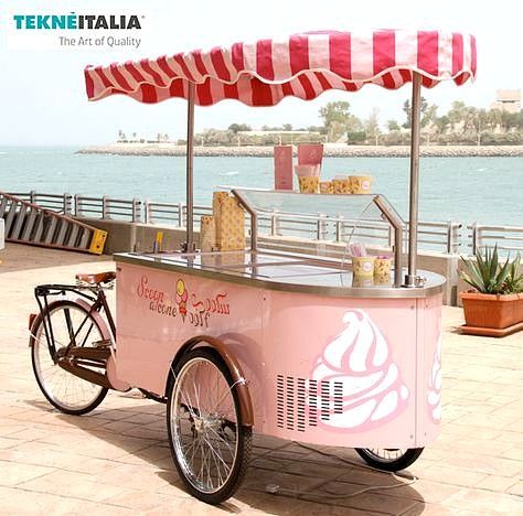 Ice Cream Truck Ideas, Kaffe Bar, Gelato Cart, Vendor Cart, Ice Cream Car, Bike Food, Ice Cream Stand, Outside Catering, Coffee Bike