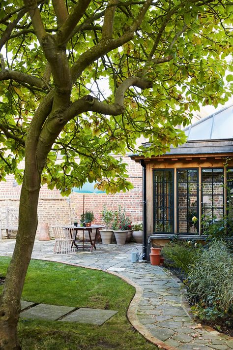 Christopher Howe creates a timeless interior for a higgledy-piggledy house in Bray | House & Garden Small City Garden, Townhouse Garden, Terrasse Design, Crazy Paving, Brick Paving, Timeless Interior, London Garden, Garden Screening, Design Blogs