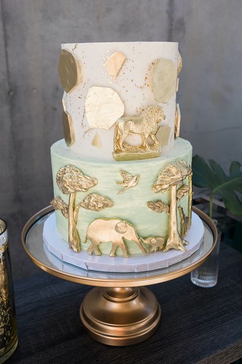 Boho Safari Baby Shower Ideas, Safari Animal Cookies, Safari Baby Shower Cake, Baby Shower Safari Theme, Safari Cakes, Balloon Arches, Gold Animals, Party Printables Free, Animal Cookies