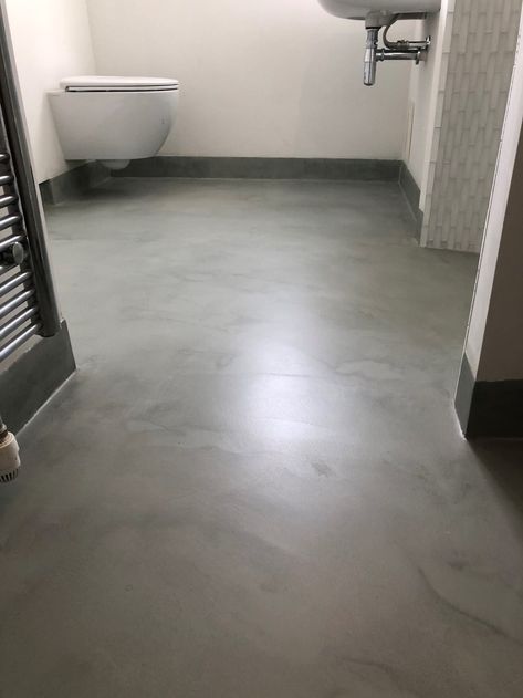 Cement Floor Bathroom, Concrete Bathroom Floor, Polished Concrete Bathroom, Bathroom Concrete Floor, Polished Cement Floors, Cement Bathroom Floor, Cement Bathroom, Concrete Shower, Hampstead London