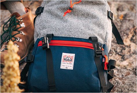 Topo Designs X Woolrich Rover Pack Topo Designs, Classic Backpack, Laptop Sleeve, Things To Buy, Laptop Sleeves, Luggage Bags, Zipper Pocket, Laptop, Twist