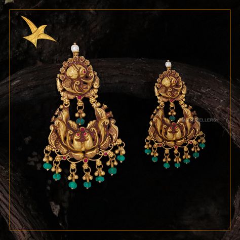 Unleash your inner diva with our meticulously designed traditional gold jewellery which embraces the rich cultural heritage! To get the details of this beautiful Jeweler WhatsApp +91 8881881193. . . . #onlineshopping #cmrjewellerstelangana #cmrjewellers #cmrnecklace #chorker #earings #cmrbangles #cmr #cmrj #bangles #jewelry #earrings #necklace #chorker #gold #jewellerydesign #ring #followers #follow #like #followforfollowback #jewels #jewelrydesigner #jewelryaddict #jewelrydesign #jewelerylove Traditional Gold Jewellery, Gold Jewelry Earrings, Gold Jewelry Necklace, Gold Earrings Designs, Gold Necklace Designs, Temple Jewellery, Cultural Heritage, Bangles Jewelry, Gold Jewelry Fashion