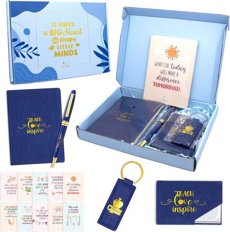 SHOW APPRECIATION - Say thanks to your teachers with thoughtful teacher gift sets! This teacher gift box includes notebook, cardholder, pen, keychain & affirmation cards, making it the best teacher appreciation gifts in bulk for men and women. Male Teacher Appreciation Gifts, Teacher Appreciation Gifts For Men, Gifts For Male Teachers, Appreciation Gifts For Men, Teacher Gifts For Men, Best Teacher Appreciation Gifts, Future Teacher Gifts, Male Teachers, Present For Teacher