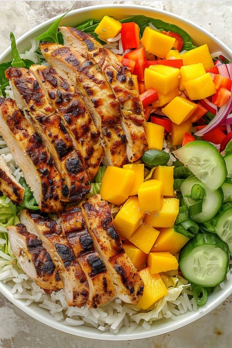 The Tropical Mango Chicken Delight Bowls being enjoyed during a meal or occasion Healthy Bowl Recipes Clean Eating, Mango Chicken Salad, Muscle Meals, Banquet Food, Chicken Delight, Chicken Diet, Mango Chicken, Talk To People, Grain Bowls