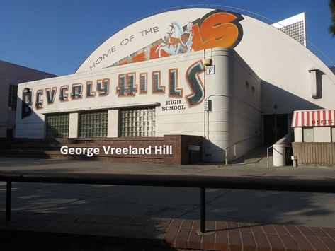 Beverly Hills High School in Beverly Hills, California. Photo by, George Vreeland Hill Beverly Hills High School, High School Diploma, Minecraft City, Beverly Hills California, School Aesthetic, Soul Eater, Future Life, Beverly Hills, Elementary Schools