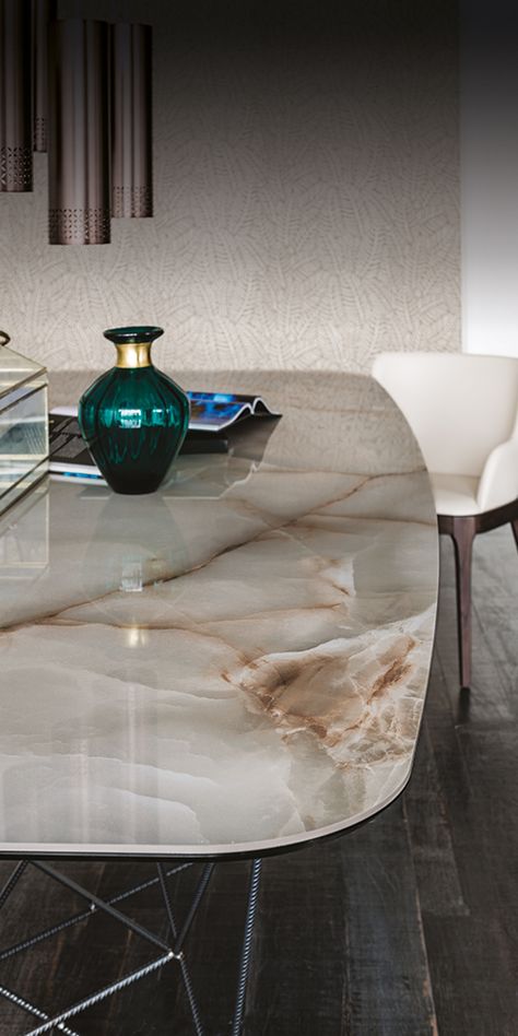 gordon keramik | tables | Cattelan Italia Onyx Table Top, Onyx Dining Table, Marble Table Dining, Green Dining Table, Stone Top Dining Table, Onyx Table, Cattelan Italia, Marble Dining Table, Stone Table