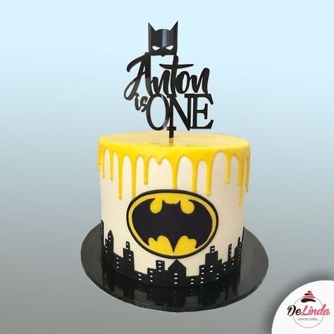 Boys Bday Cakes, Batman Party Decorations, Batman Birthday Cakes, Star Wars Birthday Cake, Superhero Birthday Cake, Batman Cake, Batman Birthday Party, Unicorn Birthday Cake, Fathers Day Cake