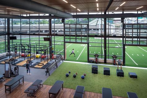 Sports Training Facility Architecture, Sports Training Facility Design, Sports Facility Design, Gym Setup Ideas Commercial, Gym Business Ideas, Gym Ideas Design Commercial, Training Facility Design, Gym Exterior, Training Center Design