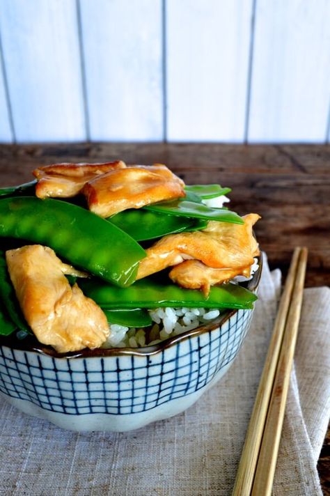 Edible pea pods are a delicious crunchy and tender vegetable great for a side or even a main dish and this easy-to-make chicken snow peas stir-fry is no exception! Chinese Meals, Chinese Party, Snow Pea, Food Junk, Wok Of Life, Woks Of Life, The Woks Of Life, Recipes Asian, Mapo Tofu