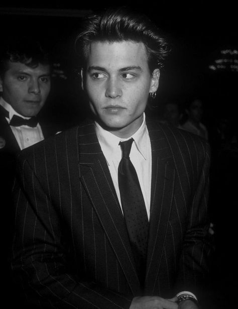 Jared Leto 90s, 90s Johnny Depp, جوني ديب, Young Johnny Depp, Johnny D, 90s Men, Arte Punk, Ideal Man, Mia 3