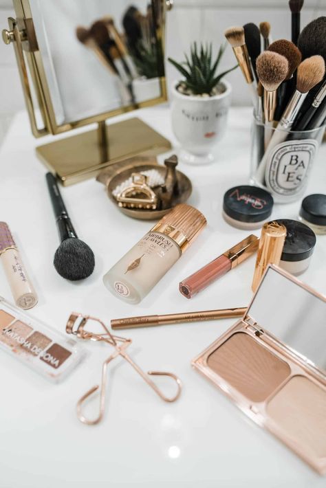 How To Shop The Sephora VIB Sale Essential Aesthetic, Pro Makeup Tips, Makeup Luxury, Clean Beauty Makeup, Sephora Sale, Make Up Tools, Hair Care Brands, Sephora Beauty, Skincare Organization