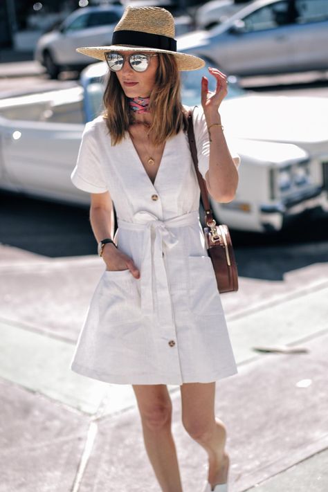 Jess Ann Kirby throws on a white linen dress and Brahmin crossbody to soak up the sun in Saint Petersburg, Florida Linen Dress Outfit, Safari Dress, White Linen Dresses, Winter Trends, Knee Dress, White Shirt Dress, Linen Dresses, Outfit Idea, Linen Dress