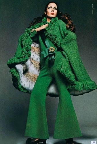 1969. Vogue Italia. Green, flared jumpsuit with matching cape. Hoping that cape is lined with faux-fur. Fashion Decades, 60s And 70s Fashion, Vogue Archive, 70s Inspired Fashion, Fashion 1960s, Vintage Fashion Photography, Coat Racks, 1970s Fashion, 1960s Fashion