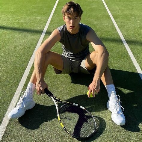 own pins, don't repost Tennis Court Photoshoot, Court Pictures, Tennis Photoshoot, Instagram Feed Tips, Tennis Photos, Tennis Aesthetic, Sports Boys, Men Photoshoot, Mens Tennis