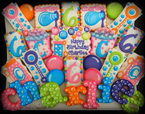 Bubble Cookies Decorated, Bubble Cookies, Birthday Candle Cookies, Cookies Business, Happy Birthday Cookies, Number Cookies, Decorative Desserts, Bubble Birthday Parties, Happy Birthday Cookie