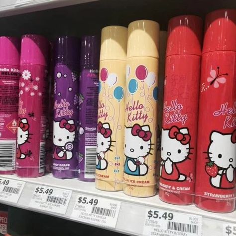 𝕾𝖆𝖓𝖗𝖎𝖔♡ (@_ilovesanrioo) • Instagram photos and videos Hello Kitty Spray, Hello Kitty Bong, Hello Kitty Perfume, Bottle Gift Tags, Images Hello Kitty, Sanrio Stuff, Hello Kitty Baby, School Auction, Hello Kitty Shoes