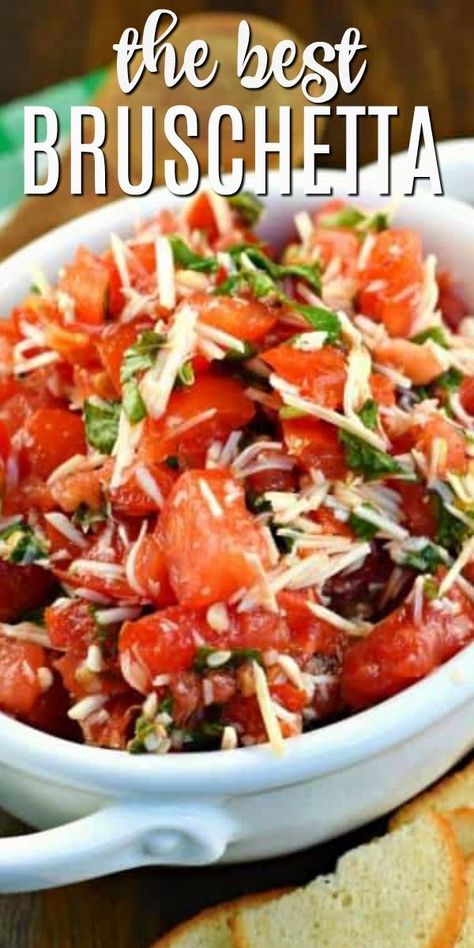 Fresh tomatoes and basil create the most delicious, EASY Bruschetta. Use bagel chips to dip, or add this to pasta with cheese! Pasta With Cheese, Fresh Bruschetta, Easy Bruschetta Recipe, Tartiflette Recipe, Easy Bruschetta, Fresh Tomato Recipes, Bagel Chips, Shugary Sweets, Bruschetta Recipe