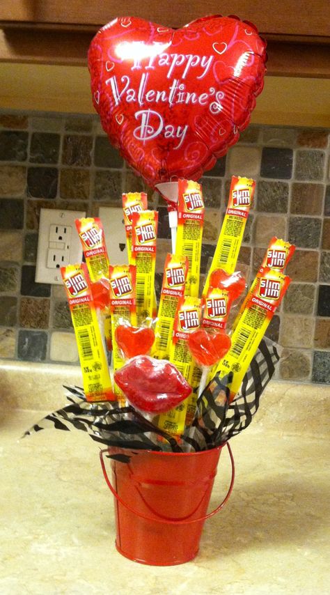 Not candy, but this one would be fun to make.   One dozen Slim Jim bouquet for him Boyfriend Basket, Valentines Day Gifts For Him Creative, Valentines Gift For Boyfriend Baskets, Diy Valentines Gifts For Him, Valentines Day Gifts For Him Husband, Simple Valentines Gifts, Diy Valentines Day Gifts For Him, Man Bouquet, For Boyfriend