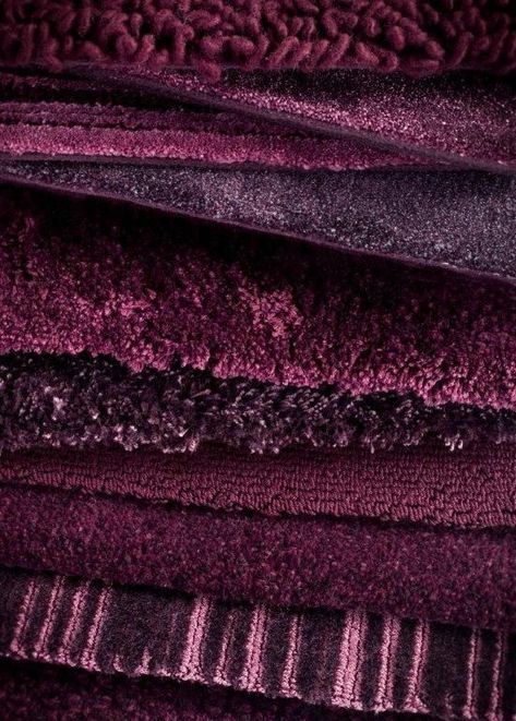 Palette Viola, Blinds Aesthetic, Aesthetic Burgundy, Blackberry Color, Burgundy Aesthetic, Maroon Aesthetic, Purple Color Palettes, Eggplant Color, Royal Colors