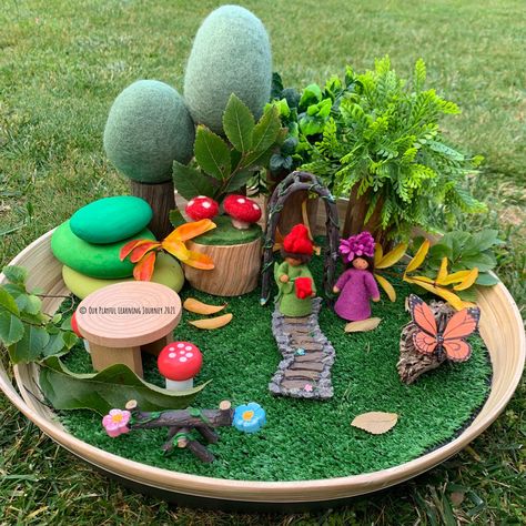 Fairy Dramatic Play, Fairy Garden Eyfs, Fairy Garden Sensory Bin, Toddler Fairy Garden, Easy Fairy Garden, Natural Small World Play, Small World Play Ideas, Fairy Dust Teaching Reggio Emilia, Fairy Small World Play