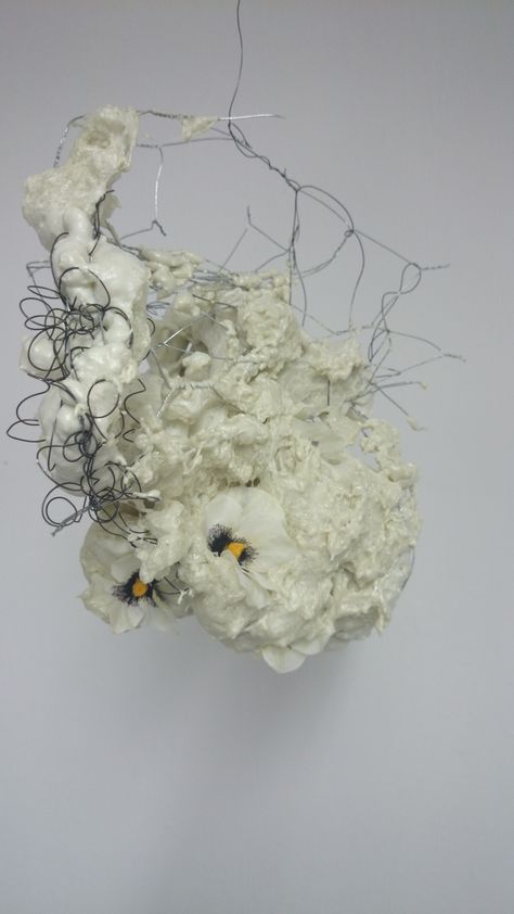 Wire, Expanding Foam and Flowers. Expanding Foam Sculpture, Expanding Foam Art, Alien Architecture, Foam Sculpture, Expanding Foam, Foam Art, Abstract Concept, Abstract Sculpture, Game Design