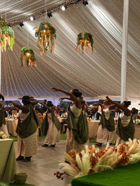 African Party Aesthetic, Burundian Traditional Wedding, Rwanda Traditional Weddings, Kigali Rwanda Aesthetic, West Africa Aesthetic, Burundi Aesthetic, East African Aesthetic, Burundian Wedding, Burundi Culture