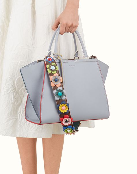 FENDI STRAP YOU - Shoulder strap in brown leather with flowers Fendi Strap You, Fendi Strap, Fashion Show Looks, Asian Bridal Dresses, Fendi Bag, Fendi Handbag, Painted Bags, Handbag Heaven, Strap Bag