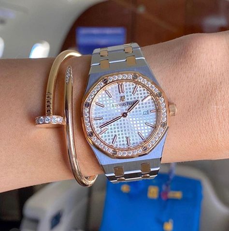 Ap Watch Women, Ap Watch, Rolex Watches Women, Expensive Jewelry Luxury, Luxe Jewelry, Watch Women, Womens Watches Luxury, Watch Lover, Fancy Bags