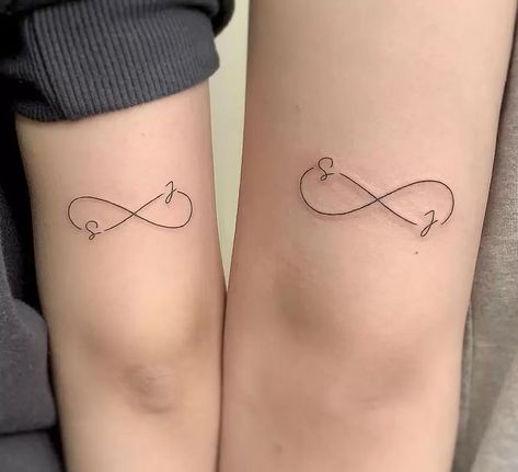 Tattoo Ideas Boyfriend Girlfriend Small, Unique Tattoo For Couples, Tattoo Ideas Female Meaningful Couple, I Love Him Tattoo, Tattoo Ideas Couples Small, Matching Tattoos Ideas For Couples, Tattoo For Partner Relationships, Partner Name Tattoos For Women, Tato For Couple