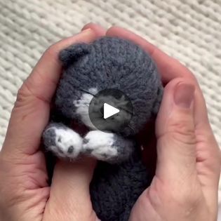 SweetyCraft Sleeping Kitten Knitting Pattern Free, Kitten Knitting Pattern, Grey Kitten, Sleeping Kitten, House Cat, Congratulations To You, Sleepy Cat, Cat Pattern, Cat House