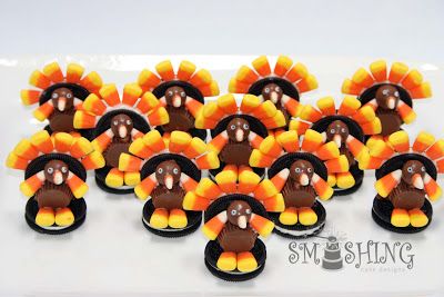 Cookie Turkeys, Seared Scallops Recipe, Oreo Turkey, Scallops Recipe, Malted Milk Balls, Diy Turkey, Activity Day Girls, Seared Scallops, Thanksgiving Treats