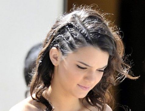 Kendall Jenner with Cornrows, Tiny French Braids. Cornrow Hairstyles White, Braids Guys, White Girl Braids, Womans Hair, Head Braid, Side Cornrows, Braid Extensions, Hairstyles Design, Side Braid Hairstyles