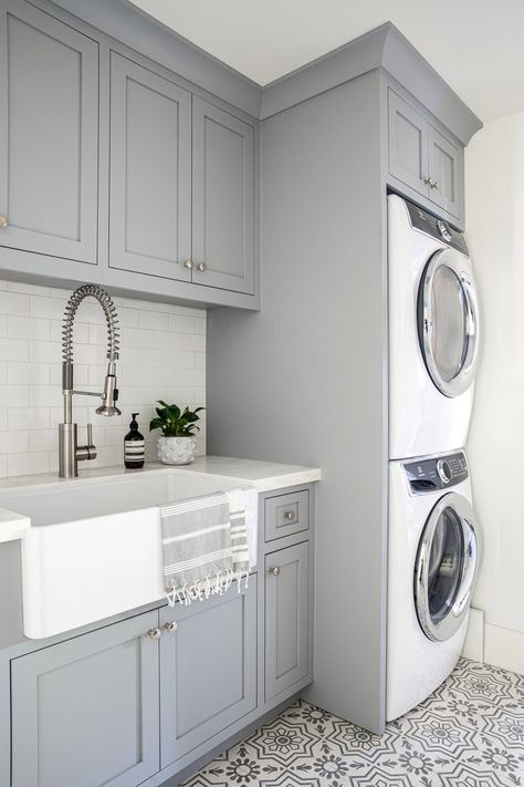 Shannon Weller Gray Laundry Room Farmhouse Utility Sink | Projects (Title) Small Contemporary Laundry Room, Subway Tile Laundry Room, Small Utility Room, Metro White, Grey Laundry Rooms, Laundry Room Sink, Laundry Room Layouts, Laundry Room Renovation, Laundry Room Shelves