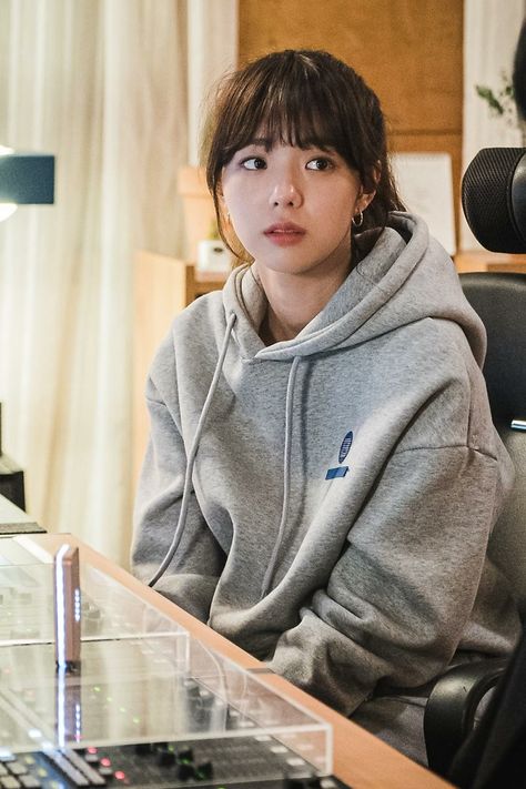 Chae Soobin, Studying Girl, Human Pictures, Kim Sung Kyu, Kim Sang, Bae Suzy, Korean Actresses, 인물 사진, Korean Actress