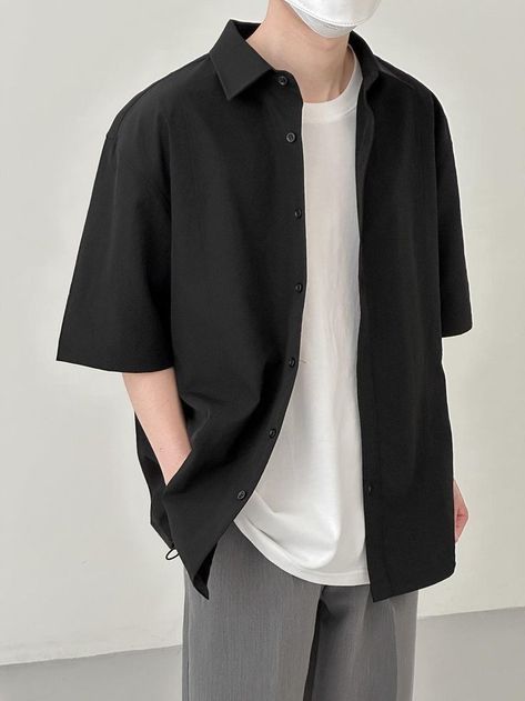 Outfit Boy Casual, All Black Outfit Men Casual, Elegant Classy Outfits Men, Smart Casual Men Outfit, Button Up Shirt Men Outfits, Black Shirt Outfit Men, Outfit Cowok, Guys Fashion Casual, Mens Smart Casual Outfits