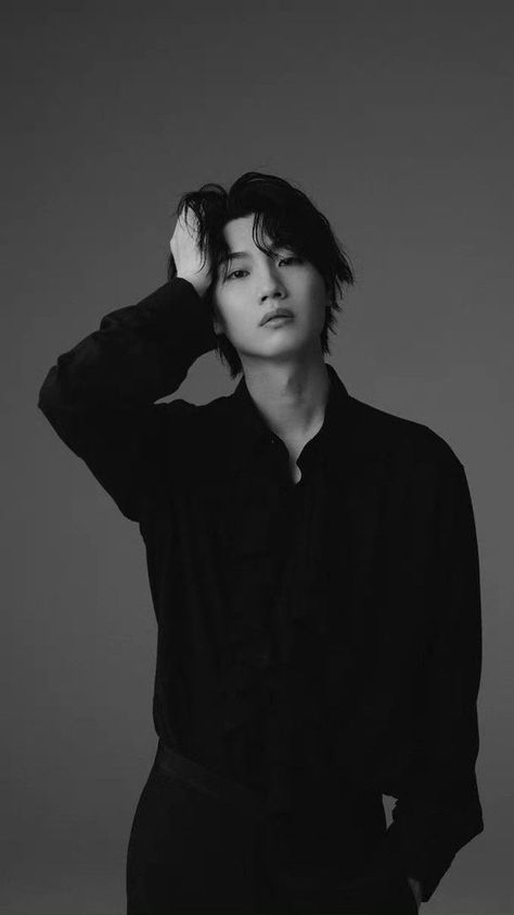 Actor Wallpaper, Japanese Boyfriend, Dori Sakurada, Nijirô Murakami, Cosplay Boy, Stray Kids Chan, Korean Drama Best, Japanese Boy, Beautiful Person