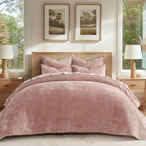 Amazon.com: EVERGRACE Velvet Quilt Set King Size, Luxurious Soft Striped Channel Bedding Set, Lightweight Velvet Comforter for All Season, Oversized Bedspread Coverlet with 2 Matching Shams, Blue Linen Pink Velvet Bedspread, Rose Colored Bedding, Gold Comforter Bedroom Ideas, Soft Pink Bedding, Velvet Comforter Bedroom, Peach Room Aesthetic, Mauve Pink Bedroom, Master Bedrooms Bedding, Girl Pink Bedroom