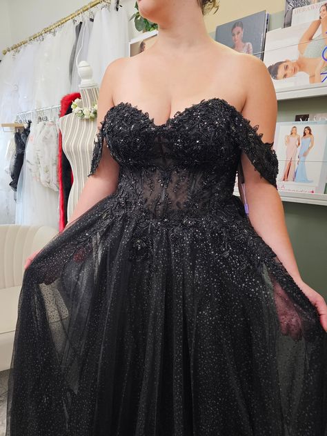 Stunning Black Unconventional Gothic Bride,off the Shoulder Dress Non-traditional, Lace Sparkle Ball Gown Wedding Dress. Black Wedding Dress - Etsy Wedding Dress Black, Gothic Bride, Sparkle Ball, Black Wedding Dress, Etsy Wedding Dress, Gowns Online, Black Wedding Dresses, Off The Shoulder Dress, A Line Gown