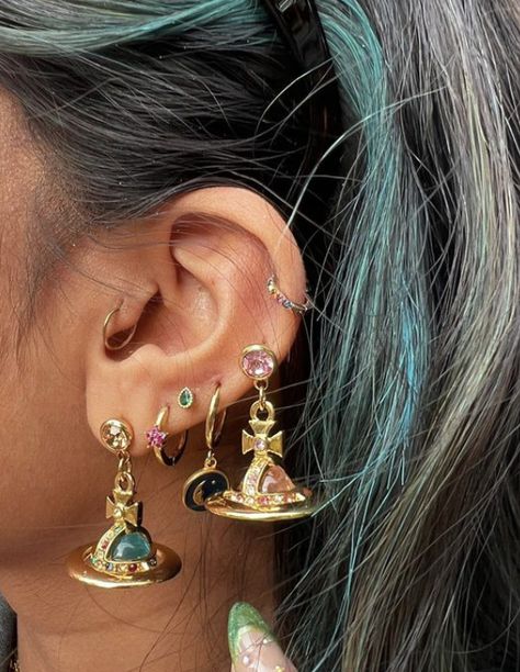 June Dump, Dope Jewelry Accessories, Fantasy Earrings, Cool Ear Piercings, Mode Hippie, Body Jewelry Piercing, Dope Jewelry, Pierced Jewelry, Earrings Inspiration