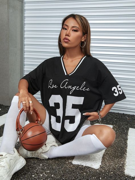 Black Casual Collar Half Sleeve Fabric Letter  Embellished Medium Stretch Summer Women Clothing Baseball Tee Outfits, Baseball Shirt Outfit, Cute Family Pictures, Summer Graphic Tee, Tshirt Design Men, Jersey Outfit, Women T Shirts, Preppy Outfits, Graphic Tees Women