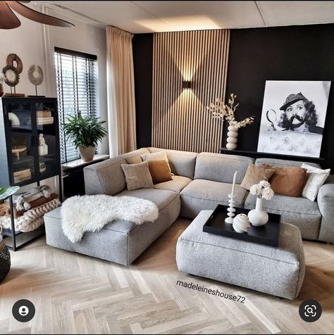 Grey And Brown Living Room, Tan Living Room, Room 2023, Living Room Decor Gray, Beige Living Rooms, Apt Ideas, Black Living Room, Cosy Living Room, Brown Living Room