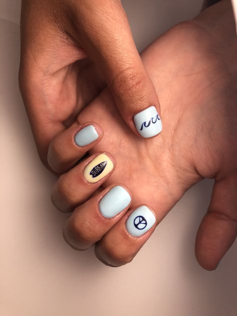 Surf Board Nails, Surf Nails Summer, Obx Inspired Nails, Surfboard Nails, Surfer Nails, Surf Nails, Obx Lifestyle, California Nails, Wave Nails