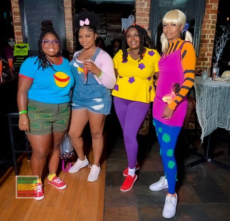 My friends and I went as the rugrats this Halloween. We made each of our costumes from scratch. Rugrats Halloween Costume, Rugrats Costume, Rat Costume, Hot Halloween, Hot Halloween Outfits, Epic Cosplay, Halloween Costume Outfits, Outfit Mujer, Family Halloween Costumes