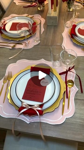 RAVEN ELYSE on Instagram: "I made DIY menus/placecards for my galentine’s dinner party using canva and my cricut! #galentinesparty #valentinesparty #tablesetting #menucard #cricutprojects" Valentine Menu Dinner, Diy Place Cards Dinner Party, Galentines Party Games Free, Valentines Dinner Menu Template, Dinner Party Menu Handwritten, Raven Elyse, Diy Menu, Using Canva, Galentines Party