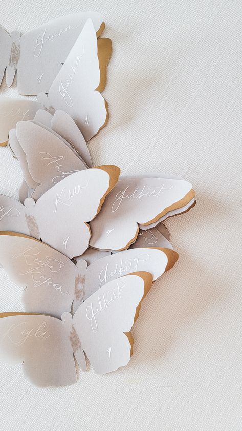 Butterfly Place Cards, Cricut Place Cards, Calligraphy Butterfly, Italy Wedding Invitations, Butterfly Invite, Butterfly Baby Shower Favors, Wedding Invitations Destination, Wedding Invitations Luxury, Butterfly Place