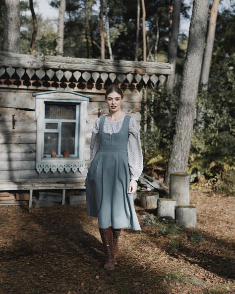 The beautiful days invite us to wear soft and light shades, in tribute to this sunny weather that we missed so much. What are the colors you prefer to wear during spring and summer? 👩🏼 : @zelieallemoz, wearing the upcoming beige “Mara” blouse underneath the “Alma” dress in atlas blue. . . . . #cottagecoreaesthetic #ethicalbrand #cottagecore #darkacademiaoutfit #wicca #vintagecore #lightacademia #sustainablefashion #lightacademiafashion #ethicalfashion #ethicallymade #ethicallycertified #sus... Light Academia Fashion, Paris Bastille, Dark Academia Outfit, Beautiful Days, Paris Shopping, Cottage Core Aesthetic, Ethical Brands, Sunny Weather, Princess Dresses