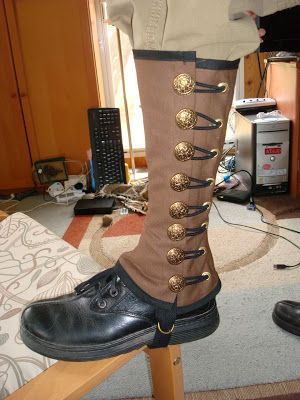 Steam Punk Diy, Steampunk Spats, Moda Steampunk, Steampunk Shoes, Mode Steampunk, Military Costumes, Steampunk Cosplay, Steampunk Diy, Steampunk Accessories